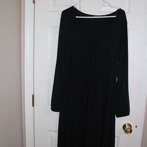 Eddie Bauer Dress; Large; Black; Long Sleeve; Midi length; 60% polyester 35%